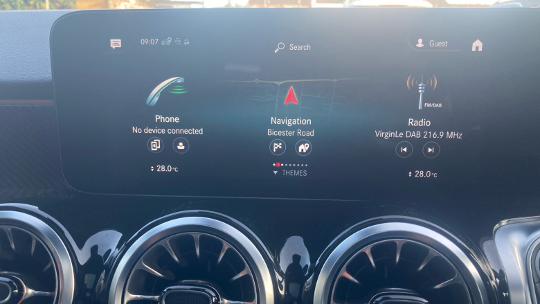 Mercedes-Benz GLB 200 AMG Line Premium + Night Ed 5dr 7G-Tronic Petrol Estate